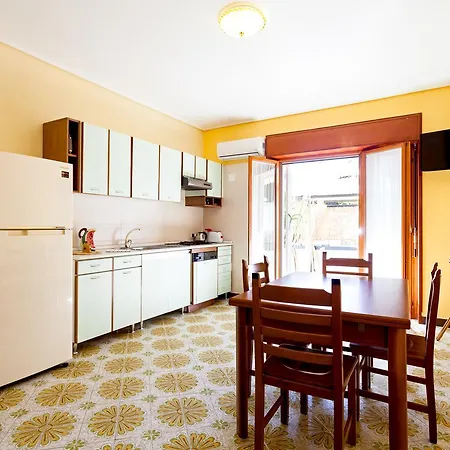 Flats Lägenhet