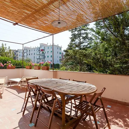 Central Flats Appartement *