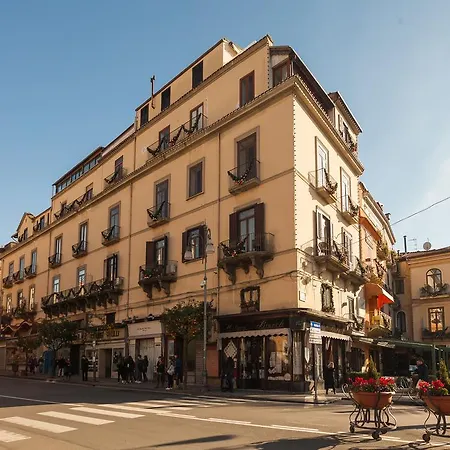 Flats Sorrento